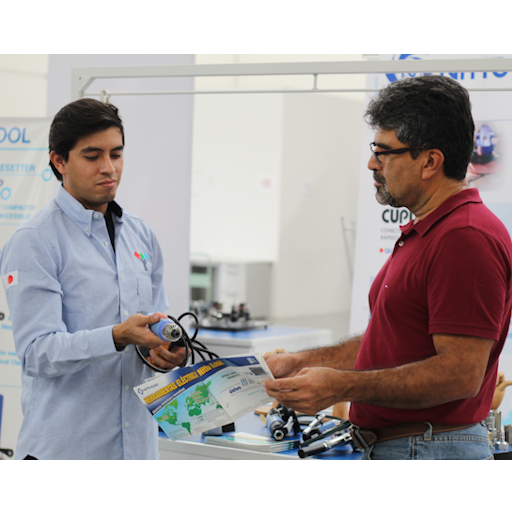 Agente de ventas industriales en el área urbana de Monterrey y sus alrededores.